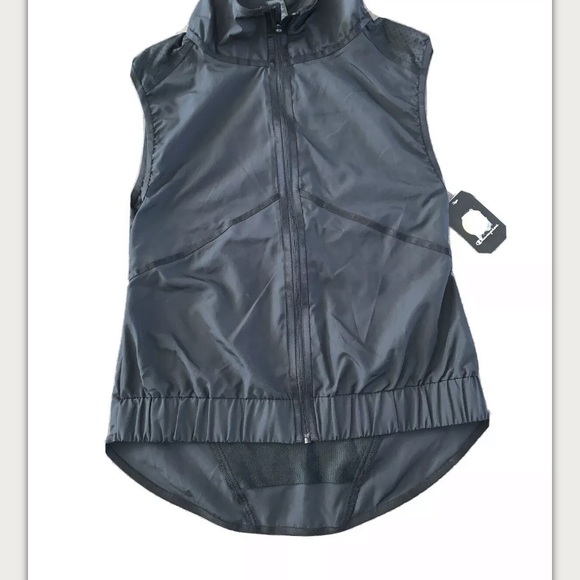 C9 CHAMPION Reflective Activewear VEST XS - New - Picture 7 of 8